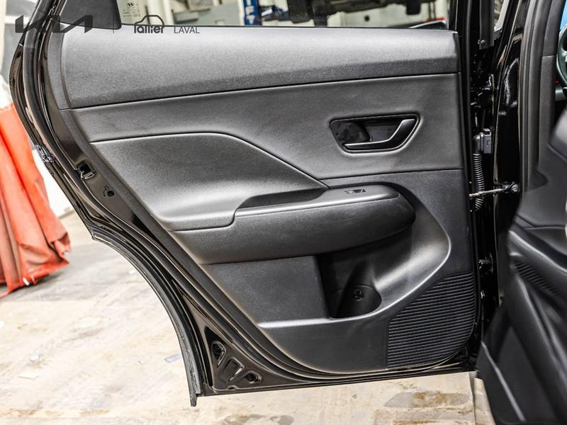 2024 Hyundai Kona - Image 12