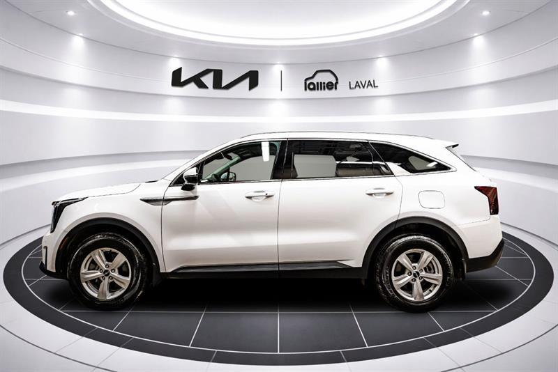 2024 Kia Sorento - Image 4