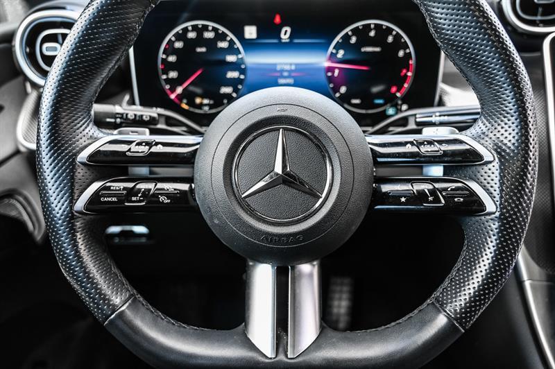 2023 Mercedes-Benz GLC - Image 15