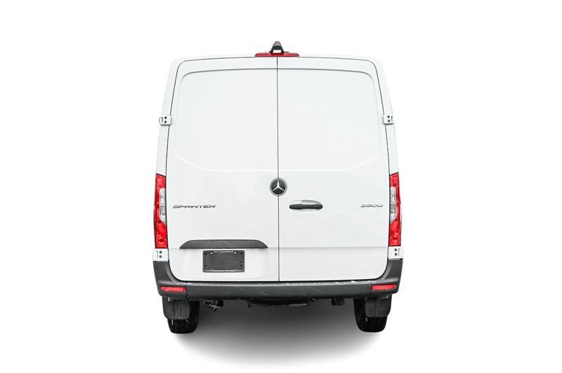 2025 Mercedes-Benz Sprinter - Image 13