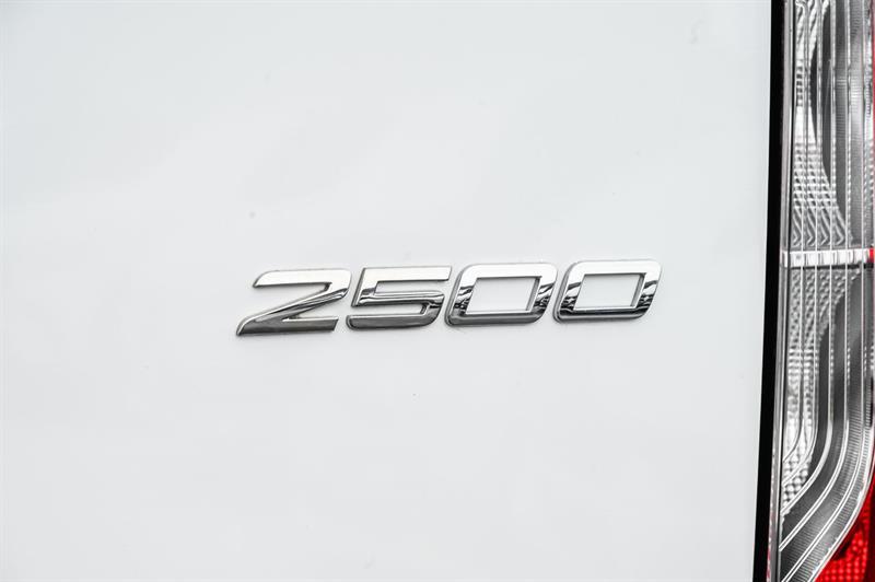 2025 Mercedes-Benz Sprinter - Image 16