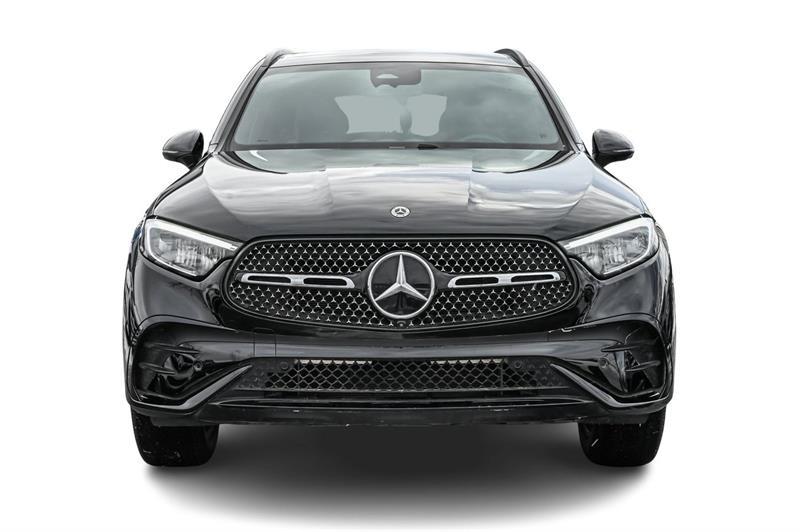 2025 Mercedes-Benz GLC - Image 2