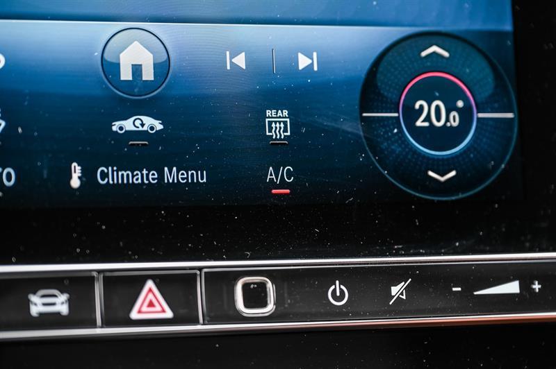 2025 Mercedes-Benz GLC - Image 24