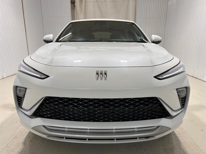 2025 Buick Envista - Image 2