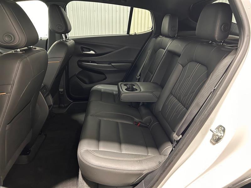 2025 Buick Envista - Image 16