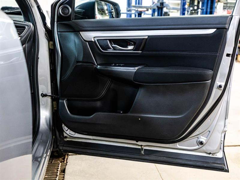 2022 Honda CR-V - Image 17