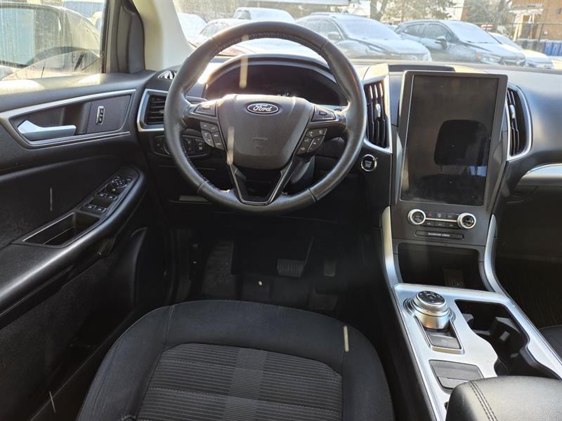 2022 Ford Edge - Image 14