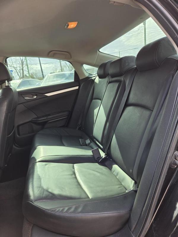 2016 Honda Civic - Image 13