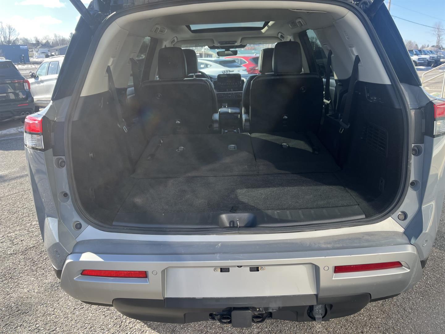 nissan Pathfinder 2024 - 11