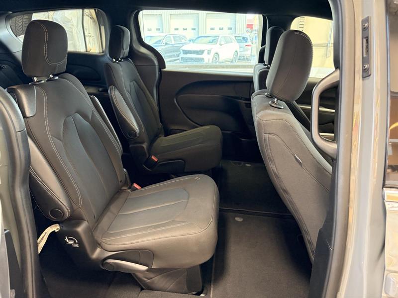 chrysler Pacifica 2023 - 9