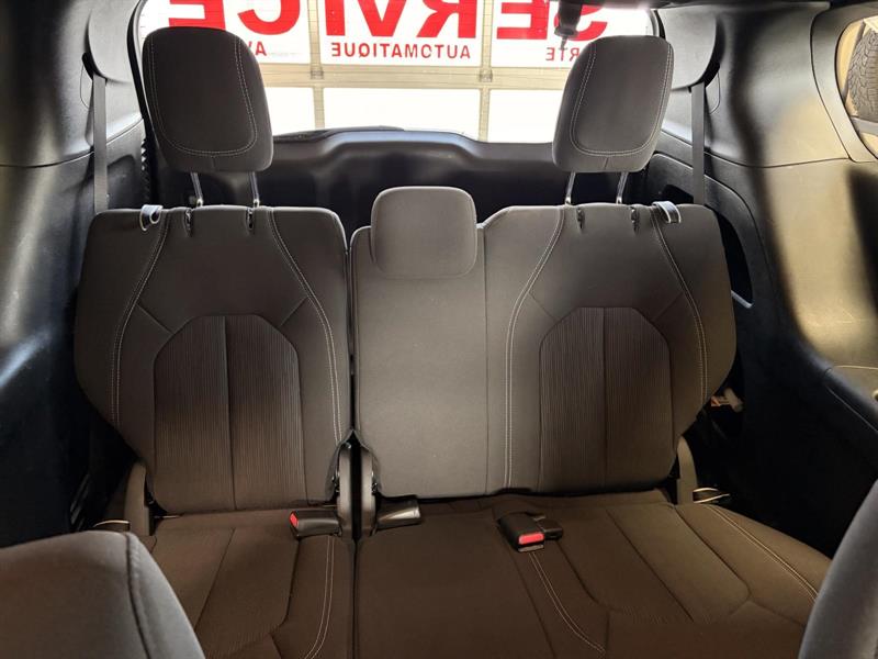 chrysler Pacifica 2023 - 10