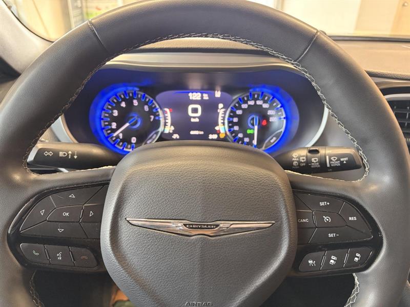 chrysler Pacifica 2023 - 15