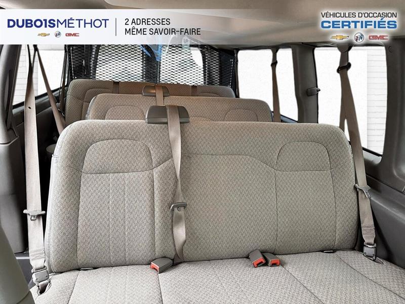 Chevrolet Express 12