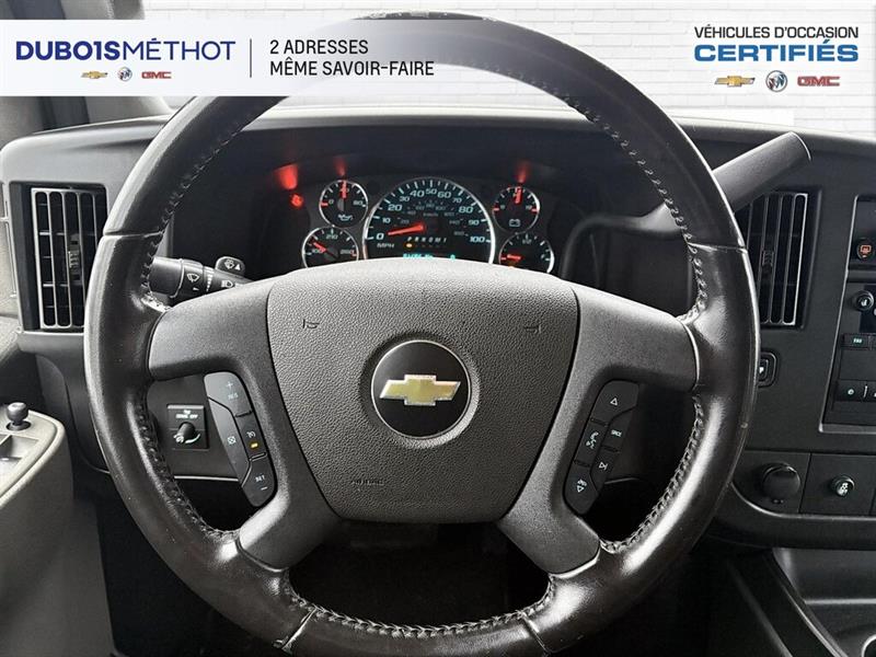 Chevrolet Express 18