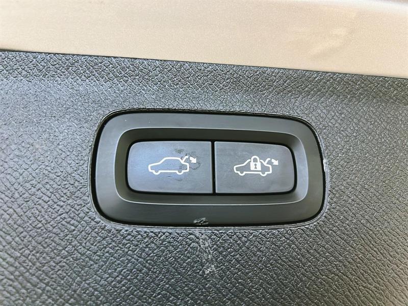 volvo XC90 2023 - 15