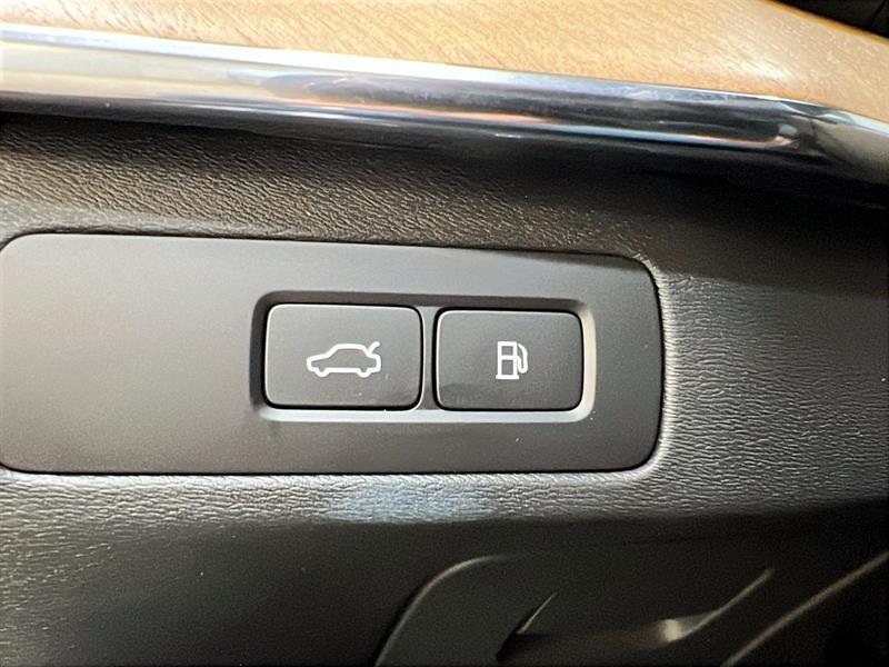 volvo XC90 2023 - 24