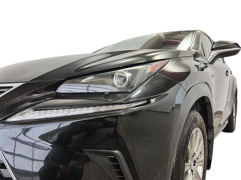 lexus NX300 2021 - 3
