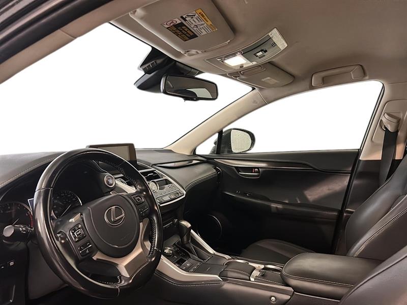 lexus NX300 2021 - 11