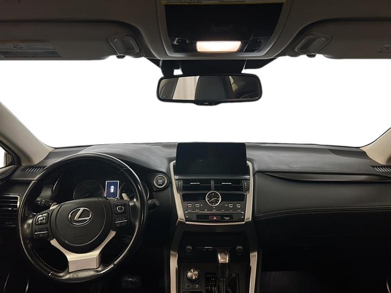 lexus NX300 2021 - 14