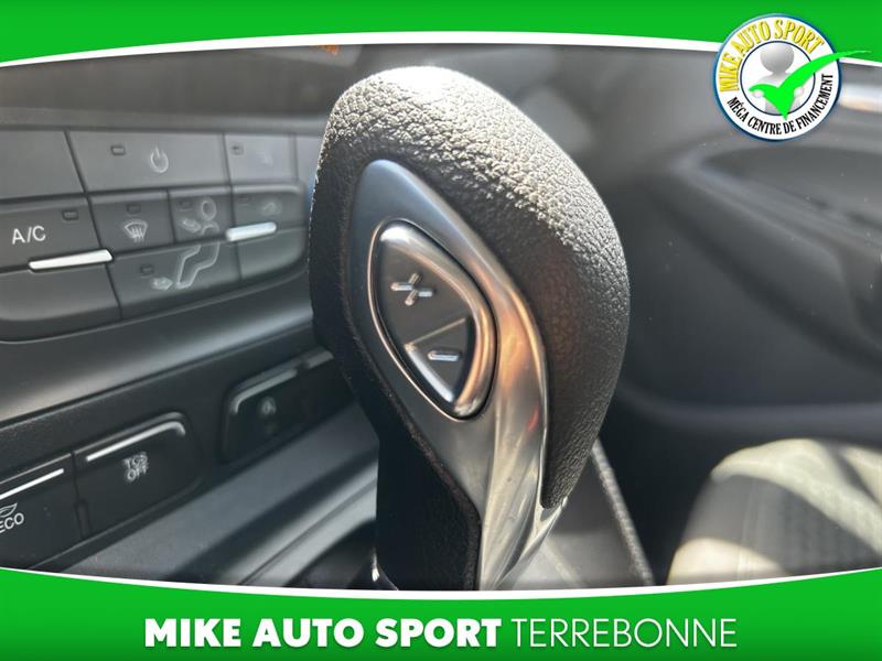 ford Transit Connect 2021 - 16