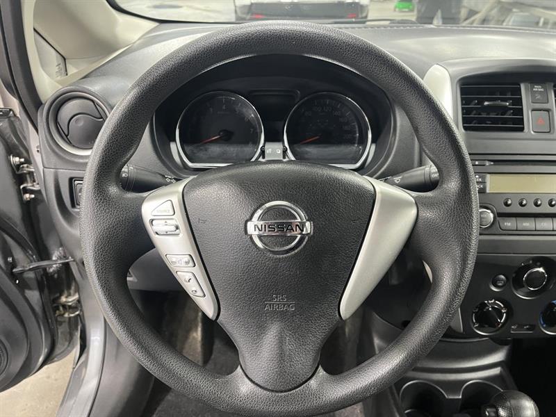 nissan Versa Note 2015 - 18