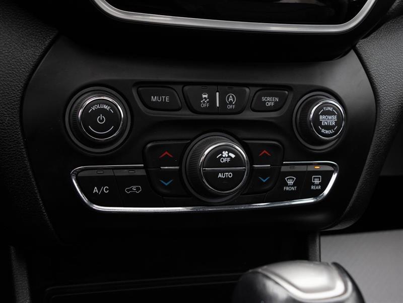 jeep Cherokee 2022 - 23