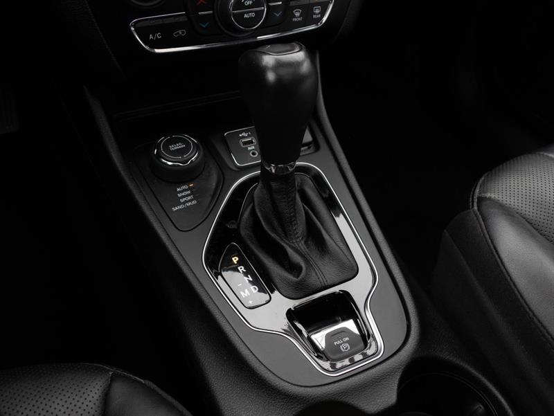 jeep Cherokee 2022 - 24