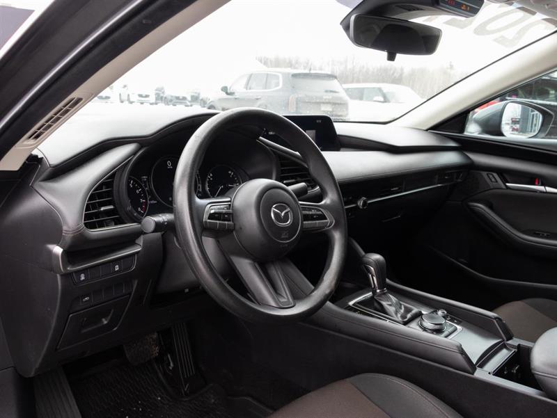mazda Mazda3 2021 - 12