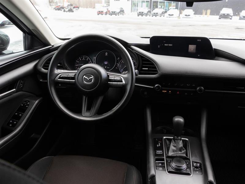 mazda Mazda3 2021 - 13
