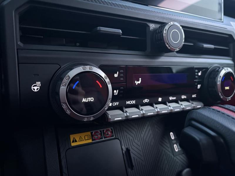 toyota Tacoma 2024 - 25