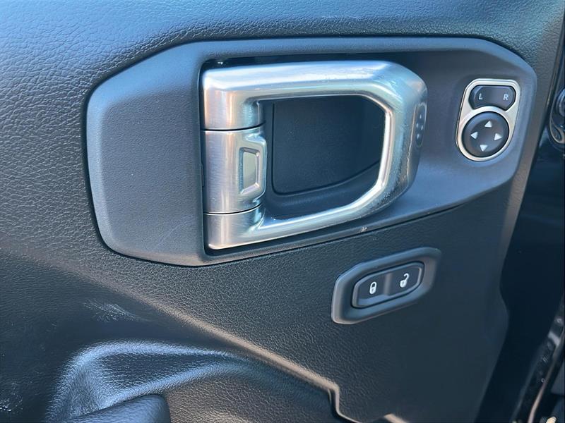 jeep Wrangler 2026 - 26