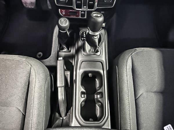 jeep Wrangler 2024 - 24