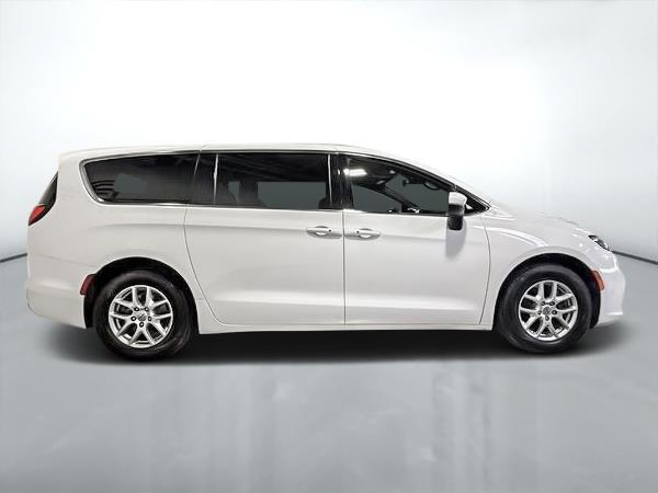 chrysler Pacifica 2023 - 2