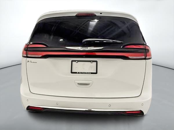 chrysler Pacifica 2023 - 4