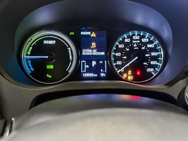 mitsubishi Outlander rechargeable 2018 - 17