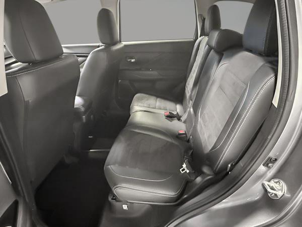 mitsubishi Outlander rechargeable 2018 - 21