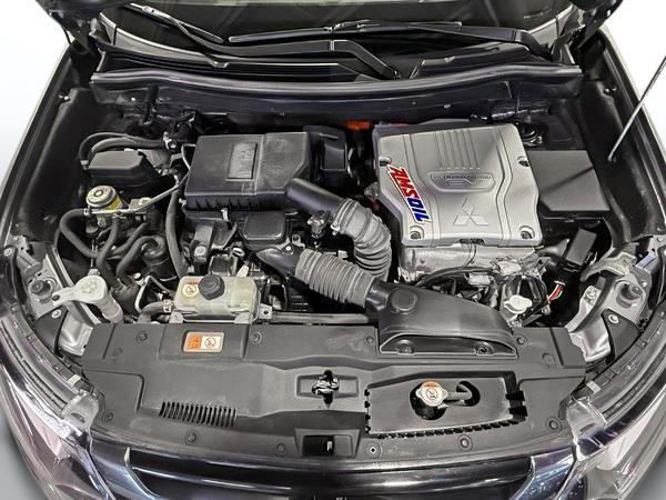 mitsubishi Outlander rechargeable 2018 - 23