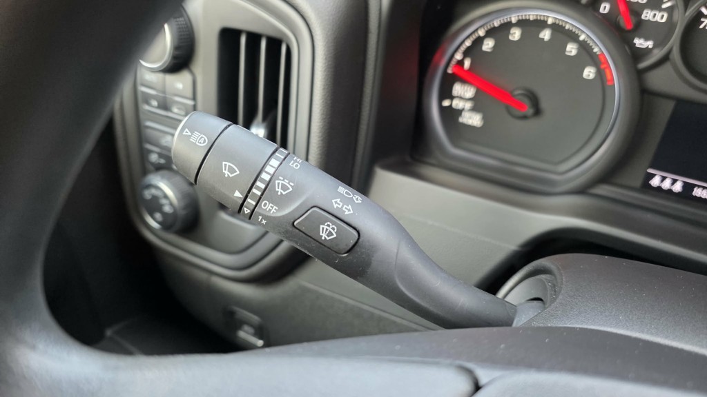 chevrolet Silverado 1500 2024 - 27