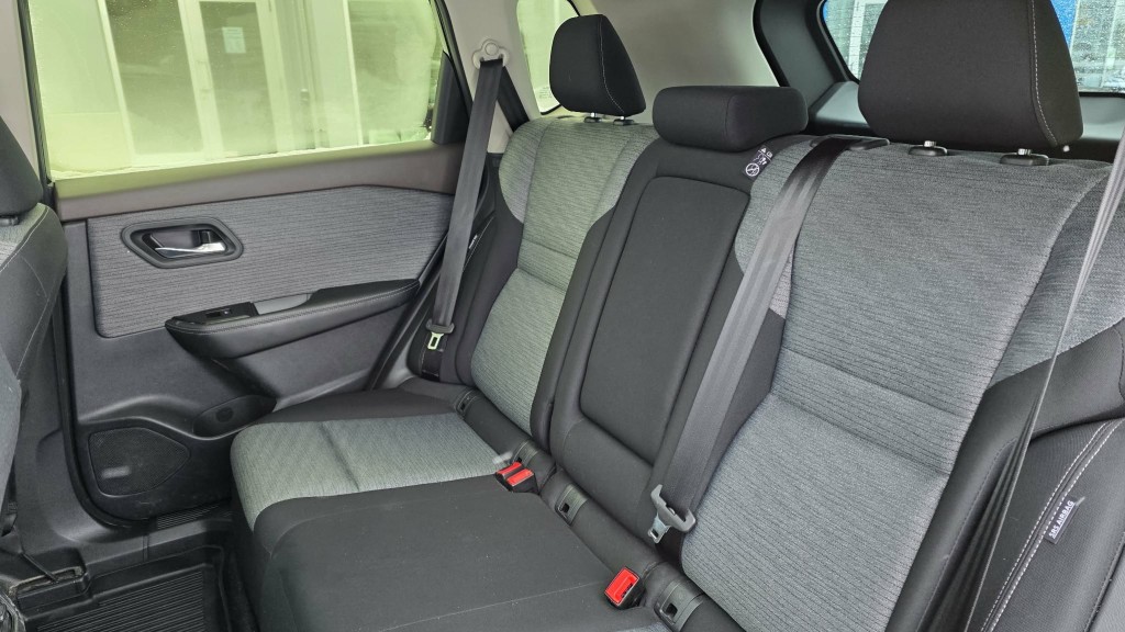 nissan Rogue 2023 - 16