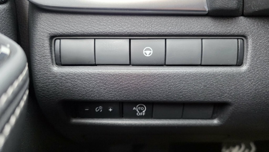 nissan Rogue 2023 - 25