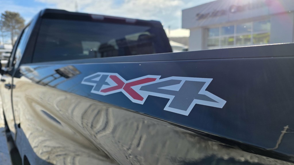 chevrolet Silverado 1500 2023 - 13