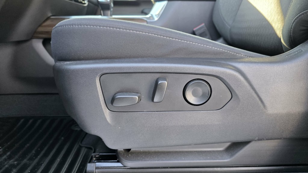 chevrolet Silverado 1500 2023 - 20