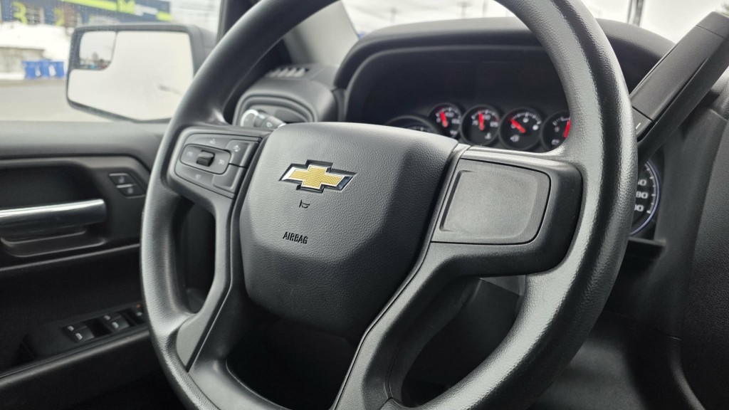 chevrolet Silverado 1500 2024 - 21