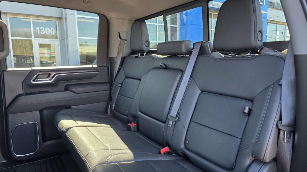 chevrolet Silverado 2500 2024 - 19