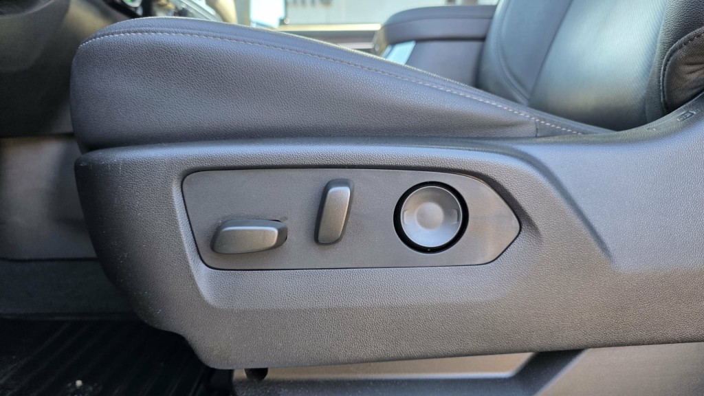 chevrolet Silverado 2500 2024 - 23