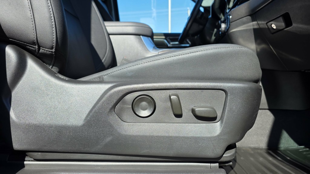 chevrolet Silverado 2500 2024 - 24