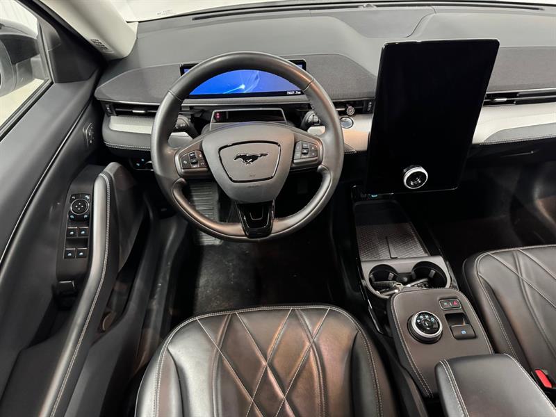 ford Mustang Mach-E 2023 - 16