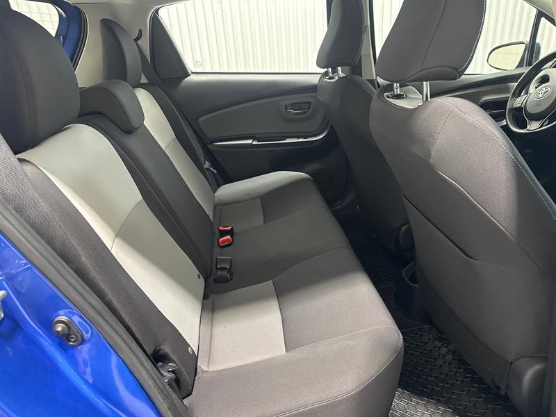 toyota Yaris Hatchback 2018 - 15