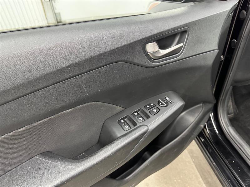 hyundai Accent 2019 - 17