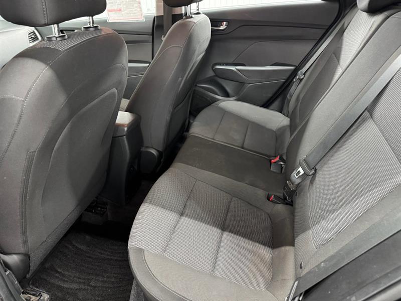 hyundai Accent 2019 - 18